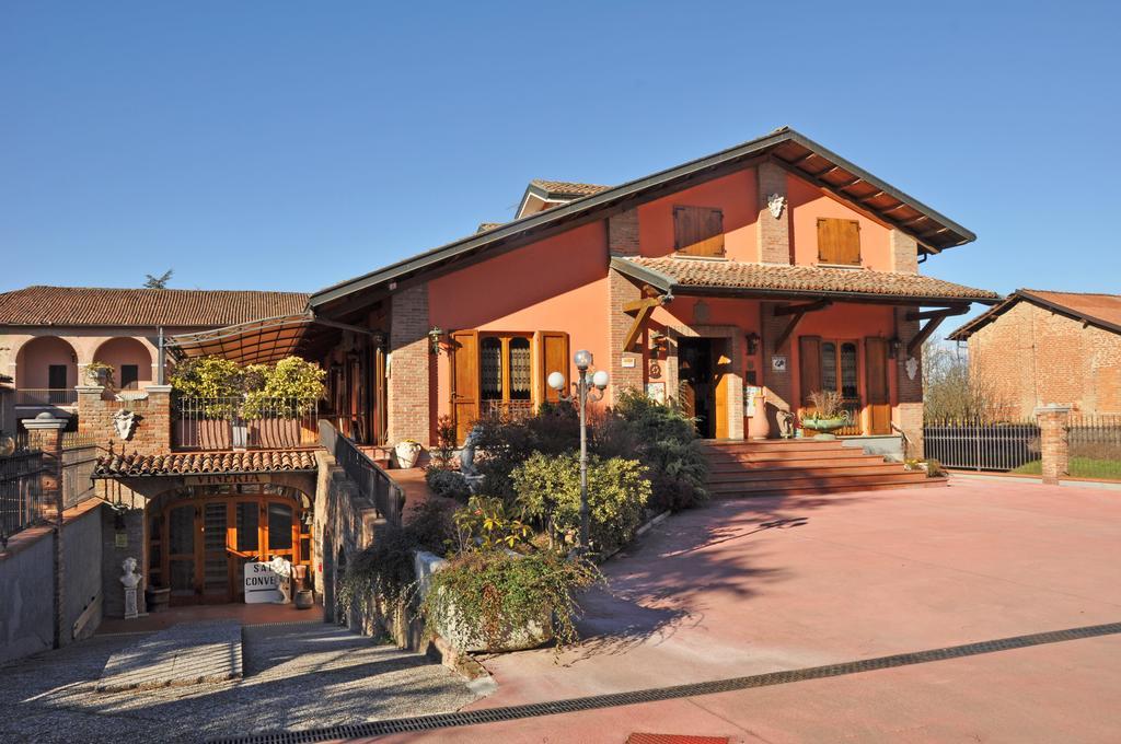 Agriturismo Corte Montini Villa Santa Giuletta Bagian luar foto