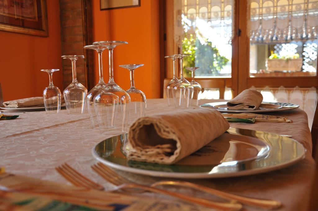 Agriturismo Corte Montini Villa Santa Giuletta Bagian luar foto