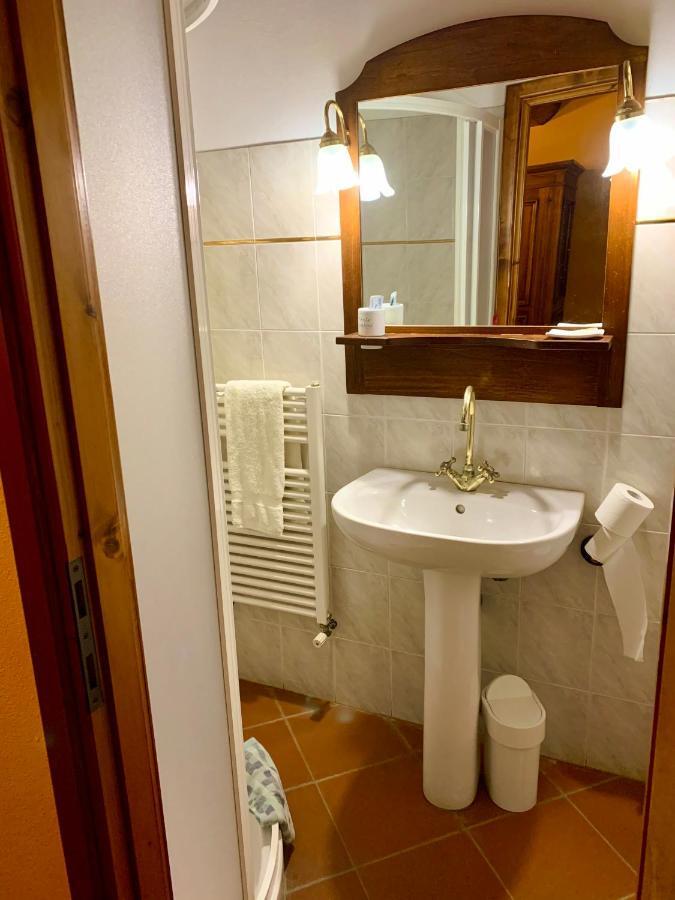 Agriturismo Corte Montini Villa Santa Giuletta Bagian luar foto